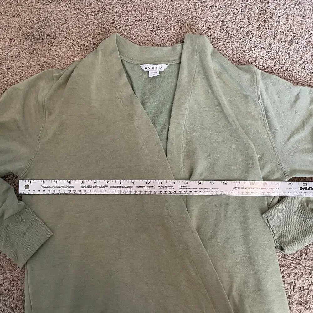 Athleta Purana V-Neck Wrap Sweater Shirt Sweatshirt Womens Medium Green